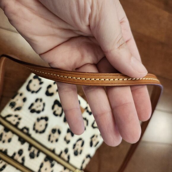 Dooney and Bourke triple zip crossbody bag - Picture 10 of 12